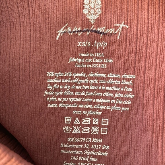 Free People Movement High-Rise 7/8 Length Good Karma Leggings NWOT - Picture 7 of 8